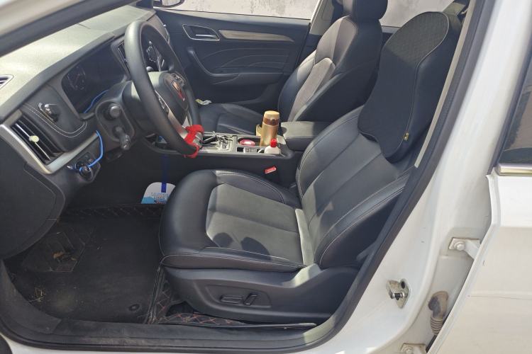 Used Roewe i6 2019 PLUS 1.6L CVT 4G Connected Flagship Deluxe Edition