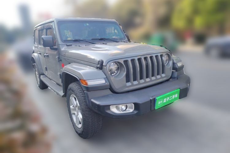Used Jeep Wrangler 2018 2.0T Sahara Four-Door Edition Front Right 45 Deg