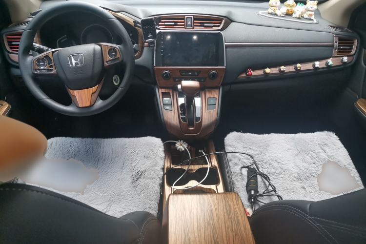 Used Honda CR-V 2019 Brilliant Edition 240TURBO CVT 2WD Comfort Version China VI Emission Standard Center Console