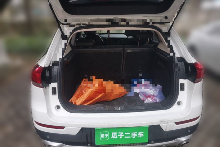 Used Haval H2s 2018 Red-Label 1.5T Dual-Clutch ZhiShang Model
