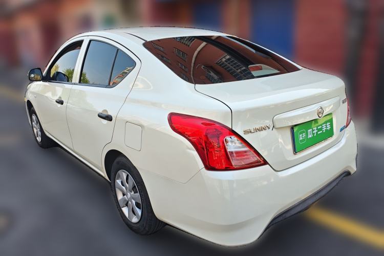 Used Nissan Sunny 2014 1.5XE Manual Comfort Edition
