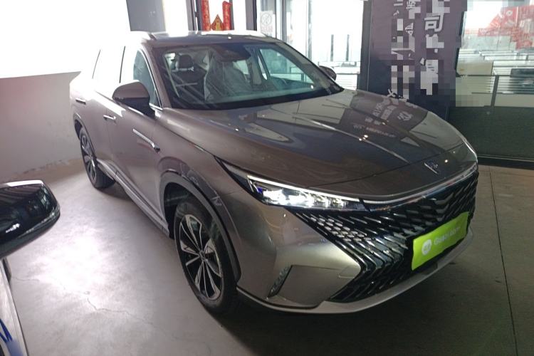 Used Roewe RX5 New Energy 2023 eRX5 Super Hybrid Premium Edition Front Right 45 Deg