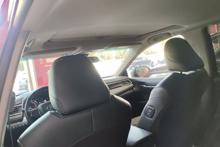 Used Toyota Camry 2018 2.0G Luxury Edition