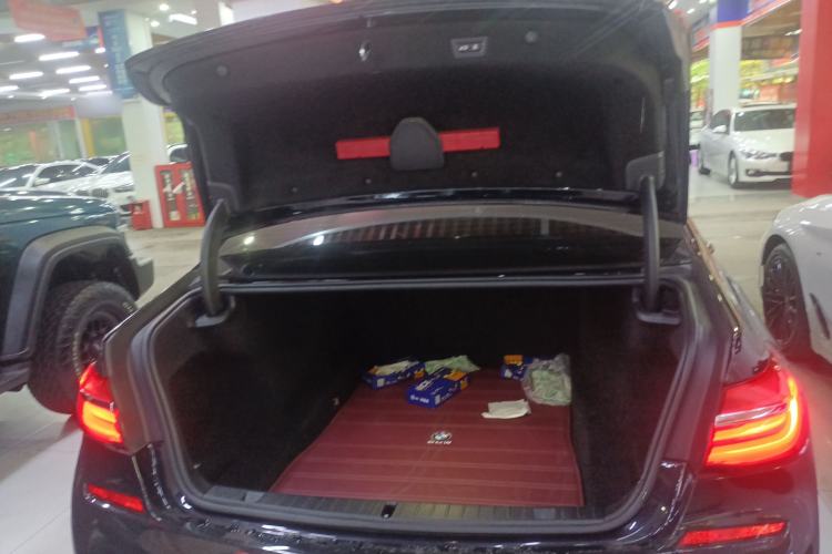 Used BMW 7 Series 2018 730Li Leading Model M Sport Package