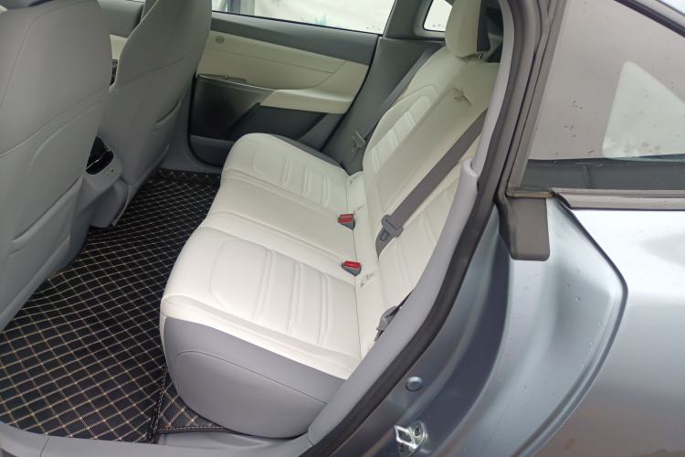 Used Dongfeng eπ eπ007 2024 Pure Electric 540 All-Wheel Drive Max Edition Left Rear Seat