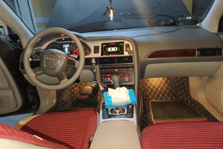 Used Audi A6L 2009 2.0 TFSI automatic standard version