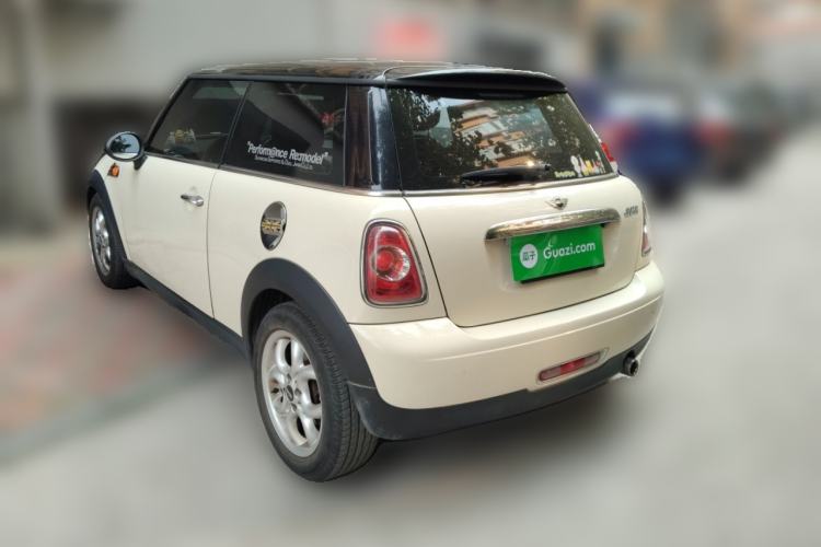 Used MINI MINI 2011 1.6L COOPER Fun
