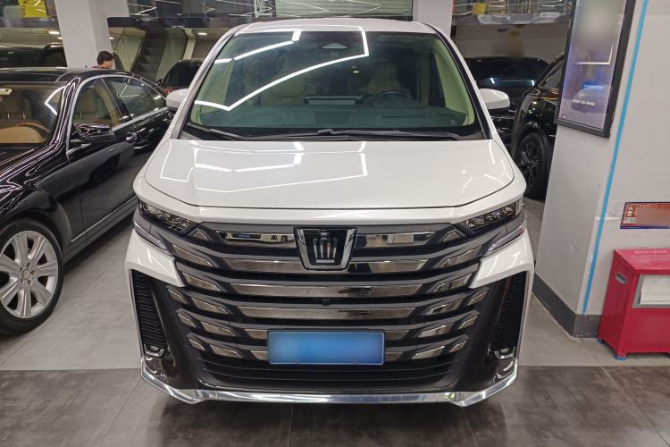 Used Toyota Vellfire 2024 Crown Dual-Engine 2.5L Ultimate Edition Front