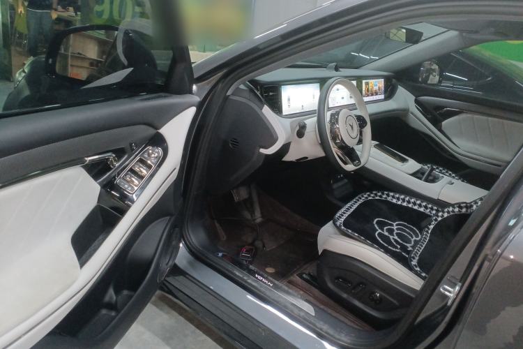 Used VOYAH FREE 2025 318 318 km Rear-Drive Touring Edition
