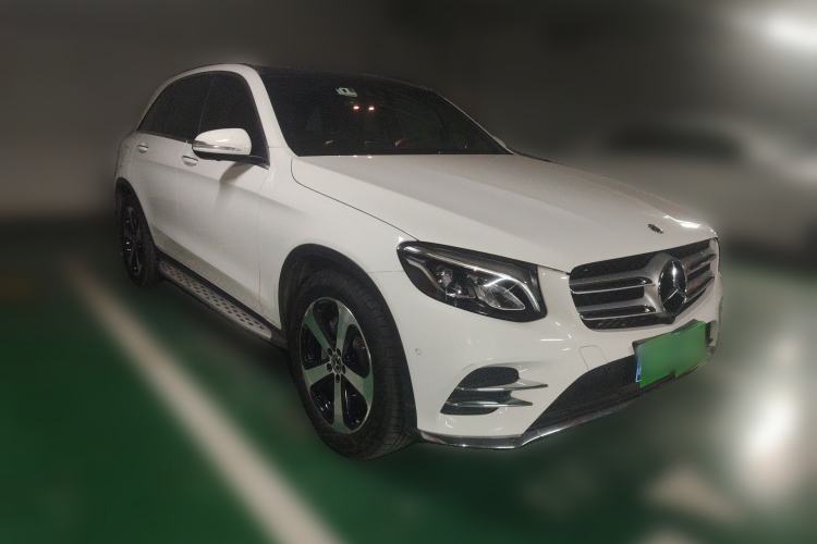 Used Mercedes-Benz GLC 2018 GLC 260 4MATIC Luxury Model
