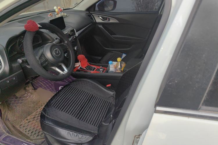 Used Mazda Mazda 3 Axela 2017 Sedan 1.5L Automatic Luxury Model Emission Standard China V
