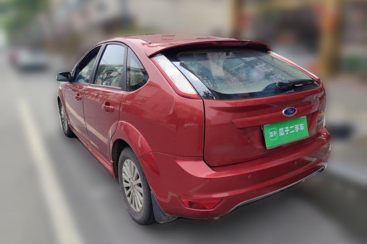 Used Ford Focus 2013 Hatchback Classic 1.8L Automatic Fashion Edition Rear Left 45 Deg