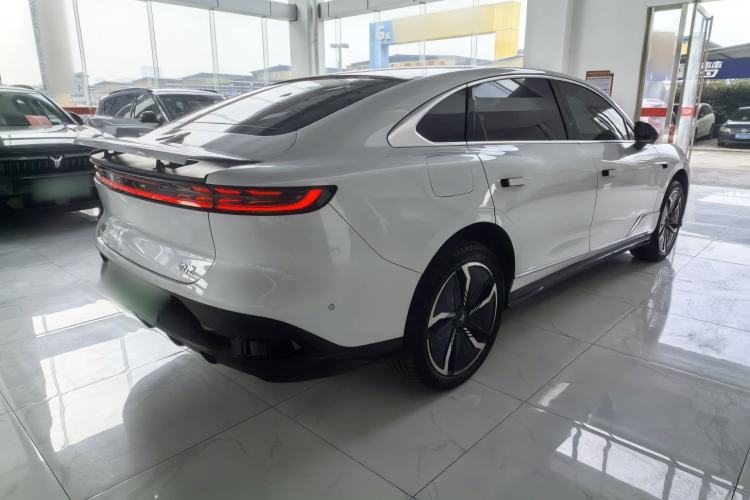 Used VOYAH PASSION 2023 Four-Wheel Drive Standard Edition
