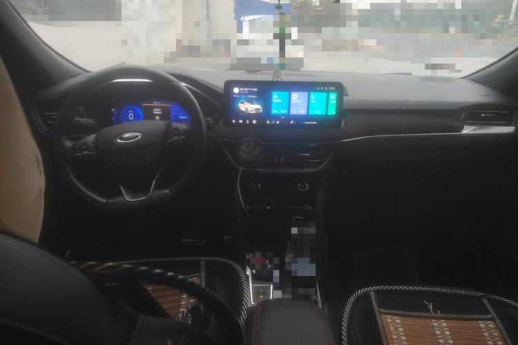 Used Ford Escape 2020 EcoBoost 245 Four-Wheel Drive ST-LINE Deluxe Edition Center Console