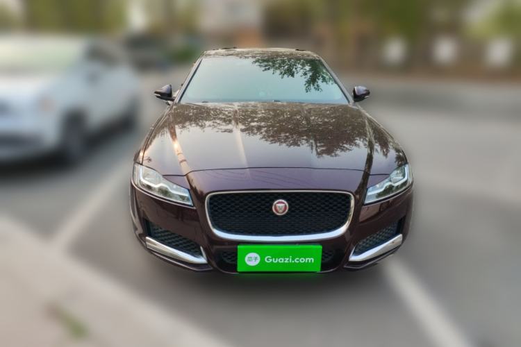 Used Jaguar XFL 2019 XFL 2.0T 250 PS Two-Wheel-Drive Luxury Edition Front