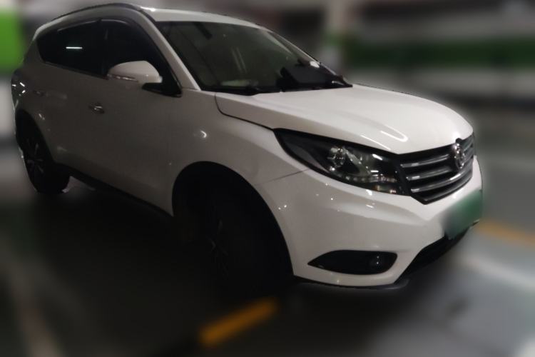 Used Dongfeng Fengon 580 2017 1.5T CVT Luxury Model Front Right 45 Deg