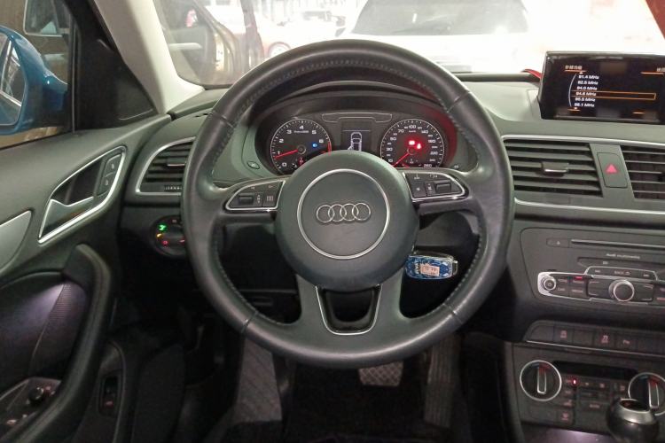 Used Audi Q3 2018 30th Anniversary Edition 35 TFSI Fashion Model
