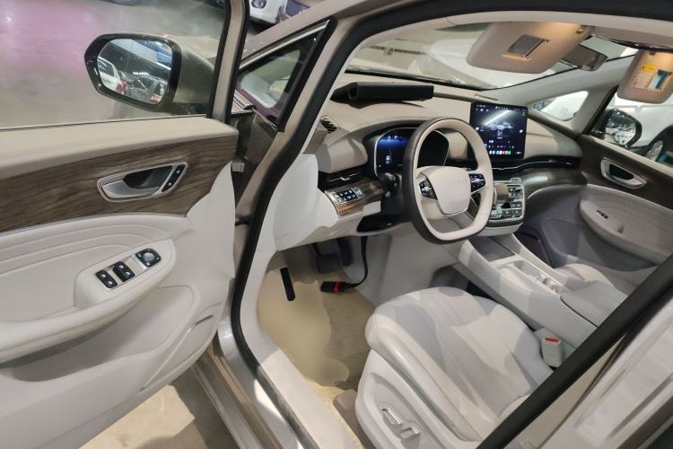 Used Roewe iMAX8 New Energy 2025 1.5T DMH Lu Zun Deluxe Edition
