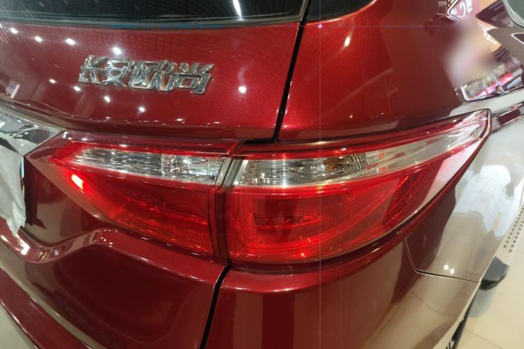 Used CHANGAN KAICHENG Oushang A600 2016 1.5L Manual Luxury 7-Seater Right Rear Taillight