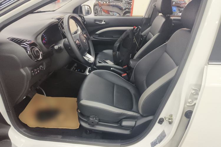 Used Kia kx1 Stonic 2021 1.4L CVT Fun & Sunroof Model
