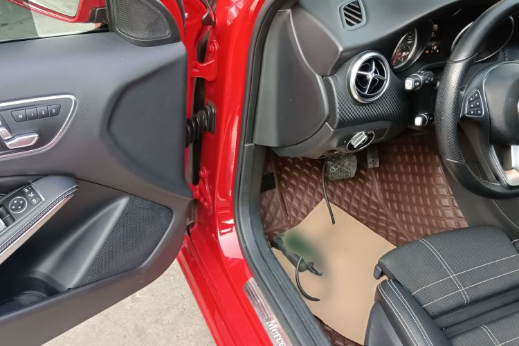 Used Mercedes-Benz A-Class 2016 A 200 Fashion Model
