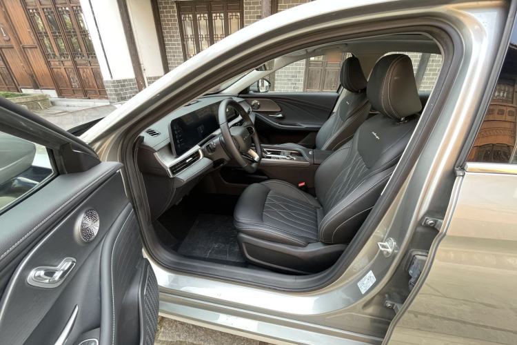 Used Chery Arrizo 8 2024 1.6T DCT Smart
