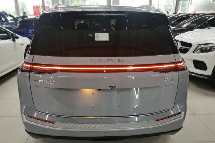 Used AION Y 2022 Plus 80 Smart Edition