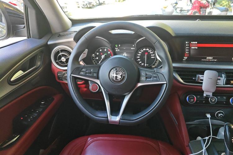 Used Alfa Romeo Stelvio 2019 2.0T 280HP Black Package Limited Edition