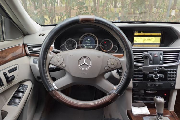 Used Mercedes-Benz E-Class 2011 E 200 L CGI Elegant Model