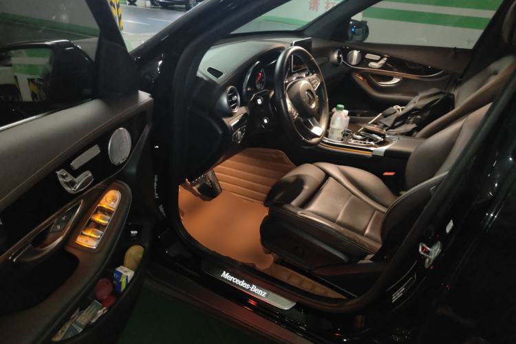 Used Mercedes-Benz GLC 2019 GLC 260 L 4MATIC Dynamic Model