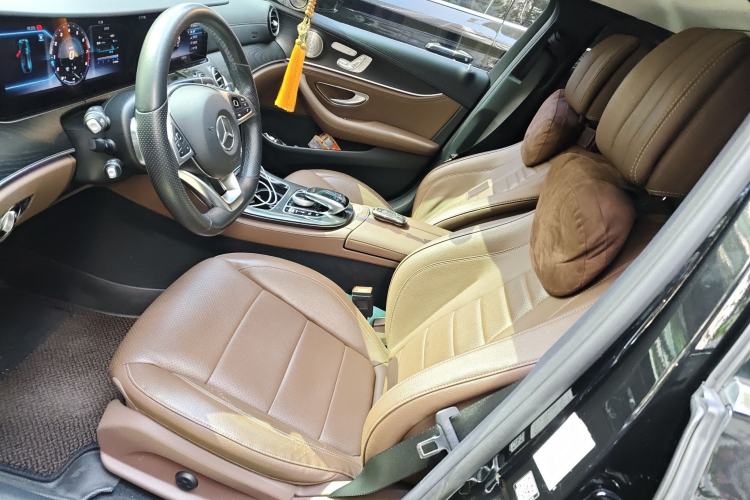 Used Mercedes-Benz E-Class 2017 E 300 L Sporty and Stylish Model