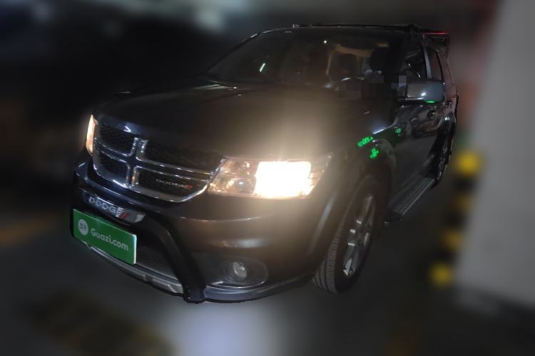 Used Dodge Journey 2013 2.4L Two-Wheel Drive Luxury Version