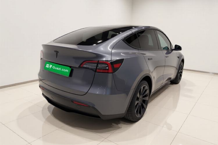 Used Tesla Model Y 2021 Long-Range All-Wheel-Drive Version Rear Right 45 Deg