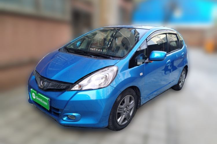 Used Honda Fit 2011 1.3L automatic comfort version