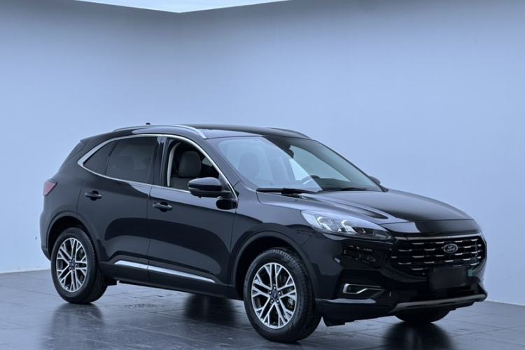 Used Ford Escape 2020 EcoBoost 245 Two-Wheel-Drive Titanium Edition