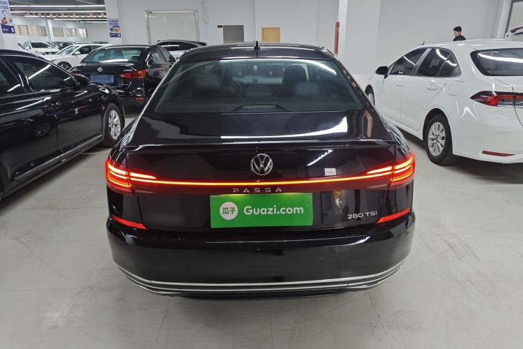 Used Volkswagen Passat 2023 280TSI Business Edition
