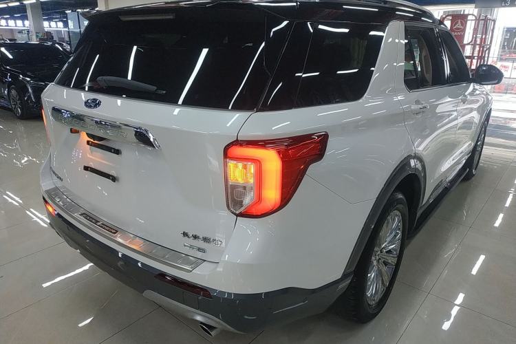 Used Ford Explorer 2020 EcoBoost 285 4x4 Titanium Edition 6 Seats Rear Right 45 Deg