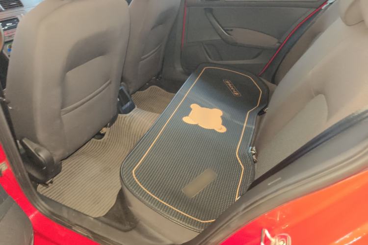 Used Skoda Rapid Spaceback 2016 Revised Version 1.4L Manual Front-Drive Edition