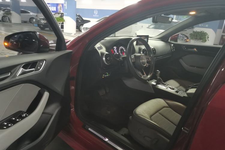 Used Audi A3 2018 30th Anniversary Edition Limousine 35 TFSI Fashion Model
