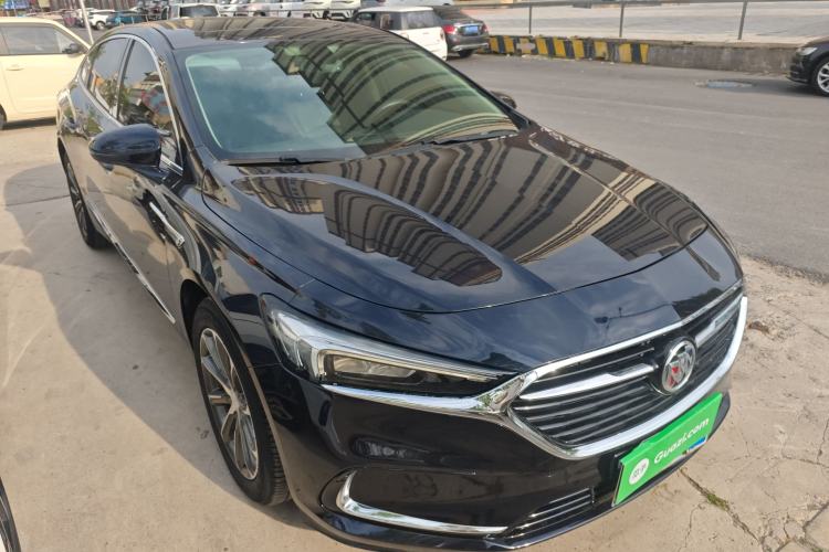 Used Buick LaCrosse 2021 652T Luxury Model Front Right 45 Deg