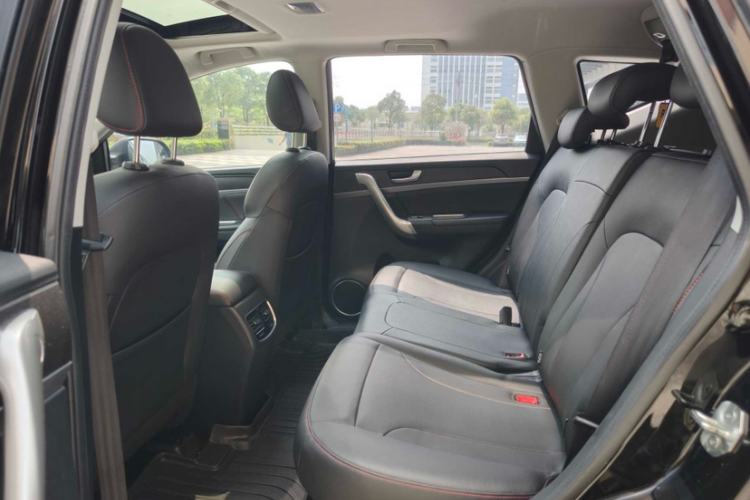 Used Haval M6 2019 1.5T DCT Two-Wheel Drive Elite Version China VI Standard
