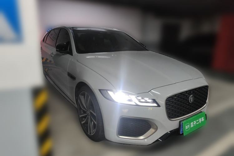 Used Jaguar XFL 2024 2.0T P300 Four-Wheel Drive Flagship Sport Gold Edition