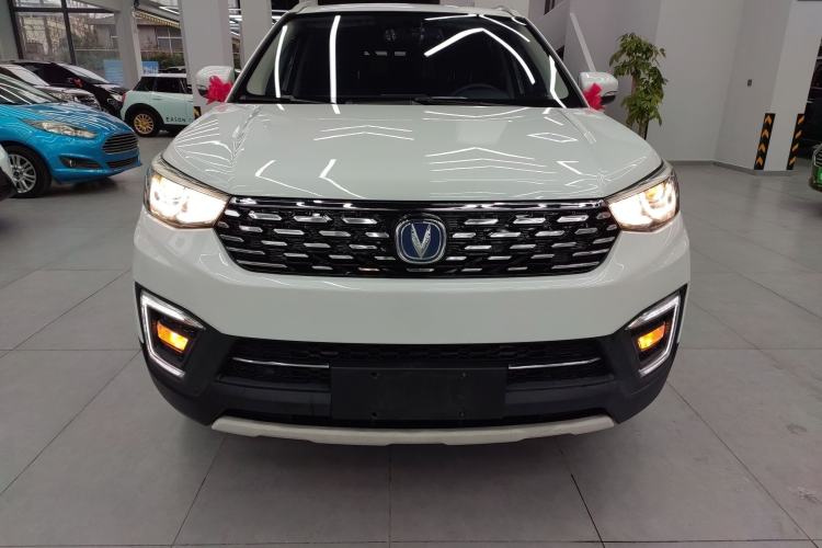 Used Changan CS55 2018 1.5T Automatic Colorful Edition China V Standard
