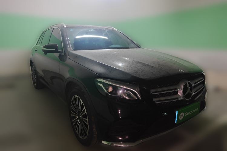 Used Mercedes-Benz GLC 2019 GLC 260 L 4MATIC Dynamic Model Front Right 45 Deg
