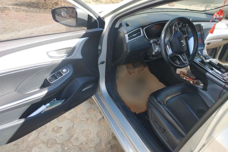 Used Rising ER6 2021 New Dynamic Edition 620km Smart Enjoyment Version
