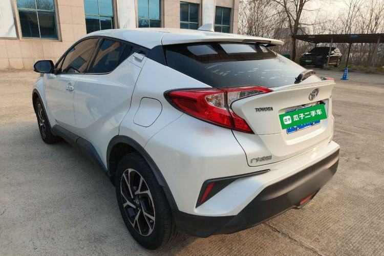 Used Toyota C-HR 2020 2.0L Leading Edition
