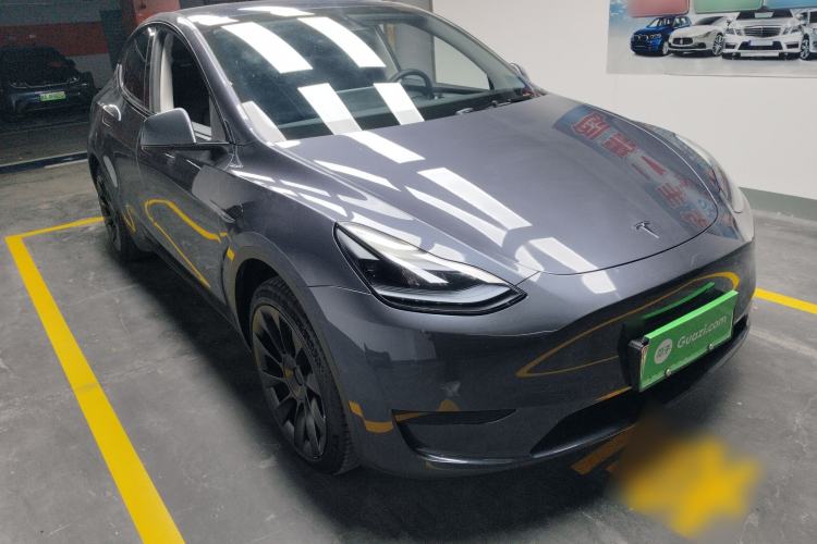 Used Tesla Model Y 2023 Rear-Wheel-Drive Version