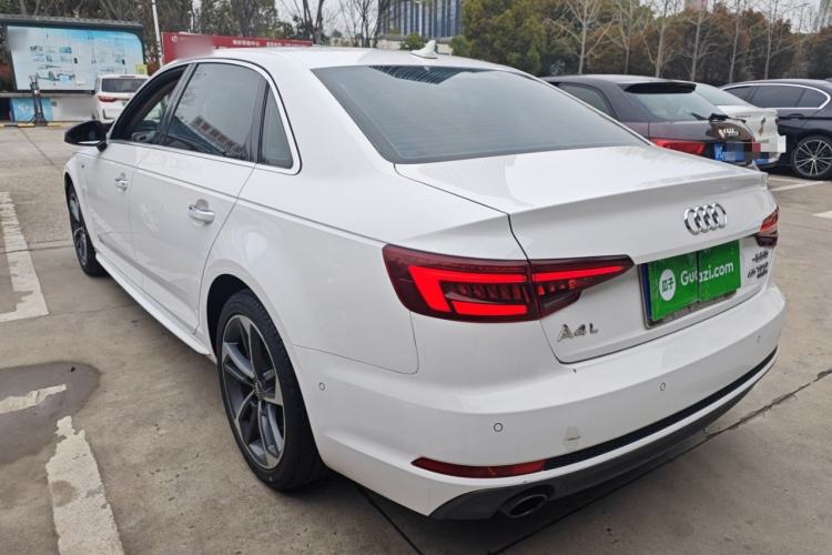 Used Audi A4L 2018 30th Anniversary Edition 45 TFSI quattro Sport model