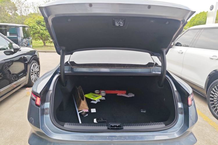 Used Lynk & Co Z10 2025 95 kWh 702 km All-Wheel Drive Intelligent Driving Ultra