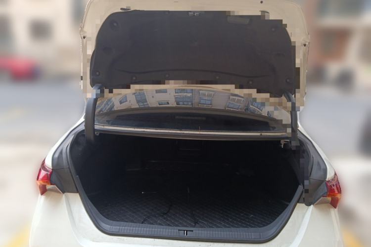 Used Toyota Avalon 2019 2.0L Ambition Edition China VI